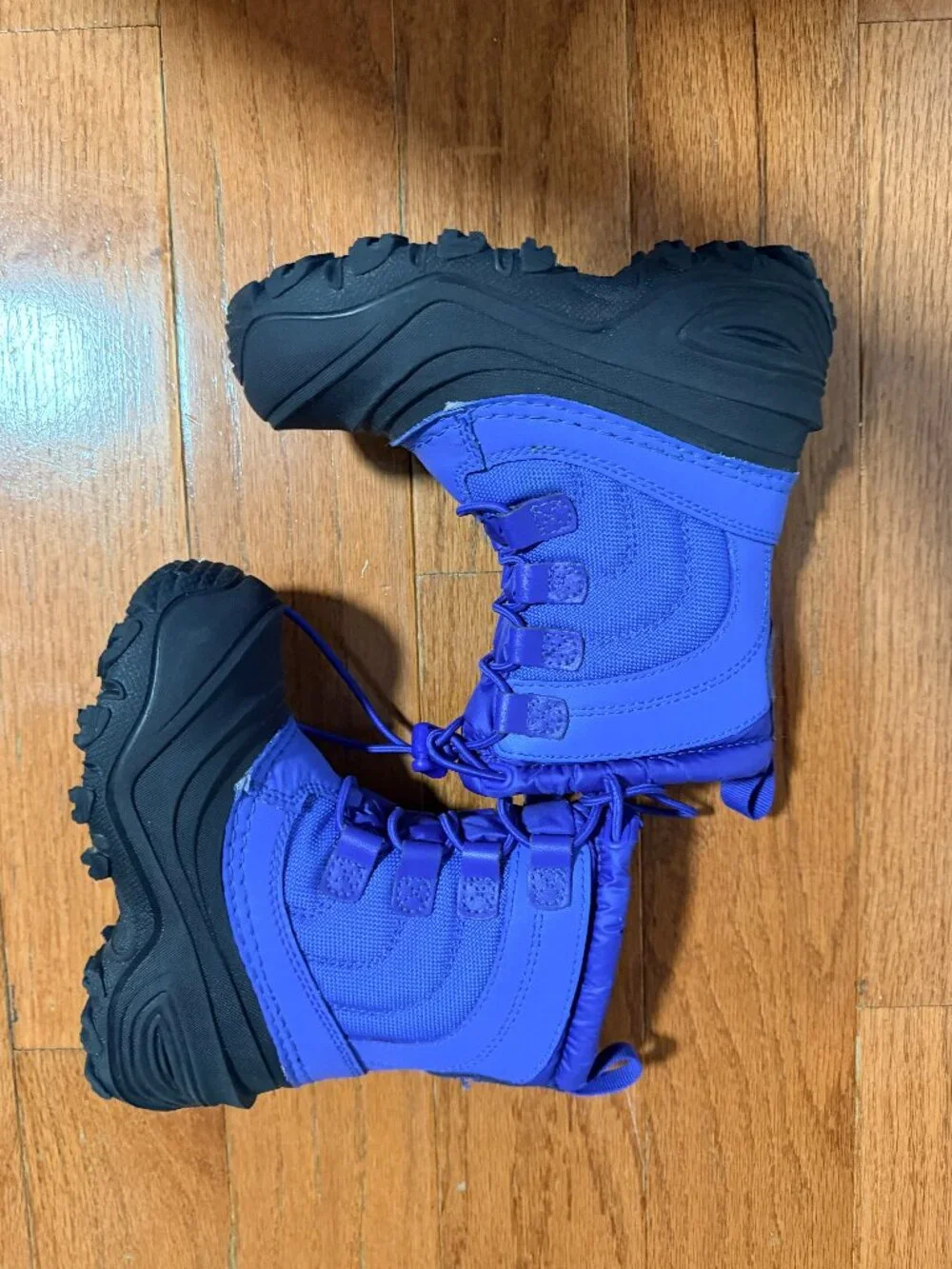 The North Face Boys Kids Size 10C Alpenglow IV Insulated Waterproof Winter Boots